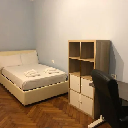 Bilocale Luminoso Vicinissimo Ai Navigli E Bocconi Apartment