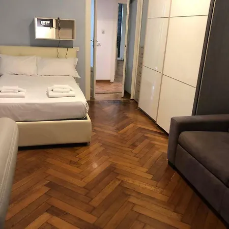 Bilocale Luminoso Vicinissimo Ai Navigli E Bocconi Apartment Milan
