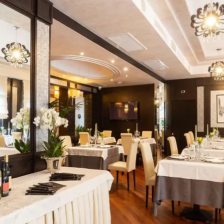 Hotel Silver 4*
