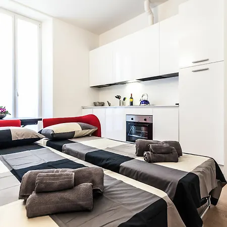 Apartament Porta Romana Mediolan
