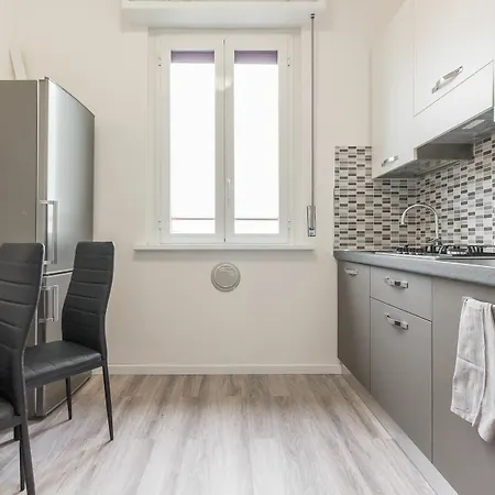 Appartamento Alessia's Flat - Veneziano 2 *