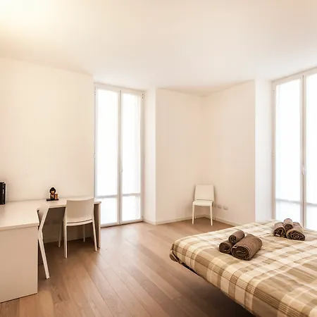 Apartament Porta Romana Mediolan