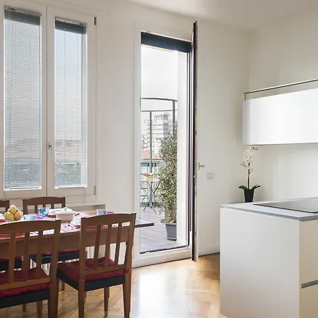 Apartment Rentclass - Plutarco
