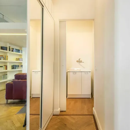 Apartment Rentclass - Plutarco Milan