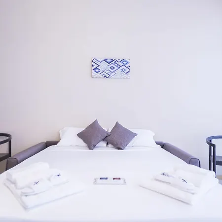 Hemeras Boutique Homes - Design Near Duomo Cathedral