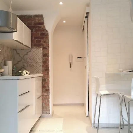 Apartment Cozy Brand New Studio-monolocale *