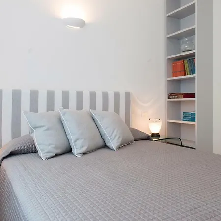 Brera Guest house *
