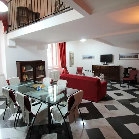 Duomo Apartment *