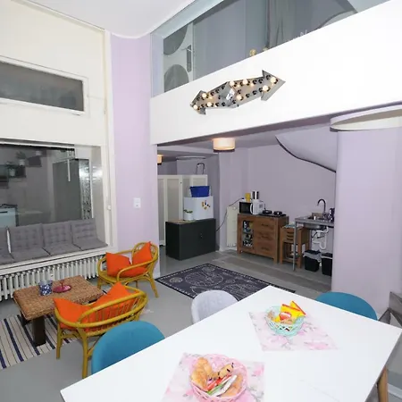 The Fizz Angels Apartment *