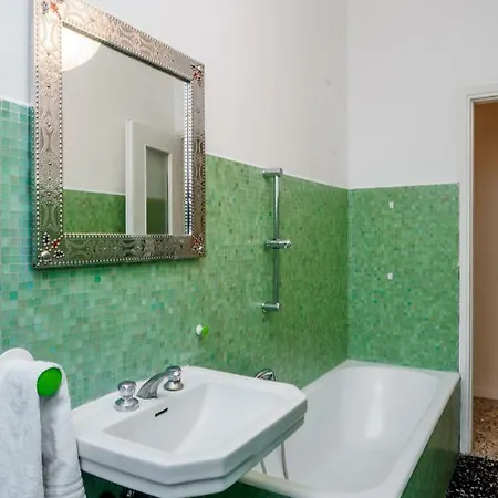 Enjoy Apartment