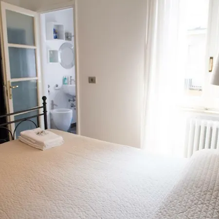 Convenient And Private Place In Milan Lägenhet