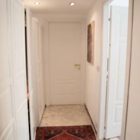 Apartment Missori Cozy