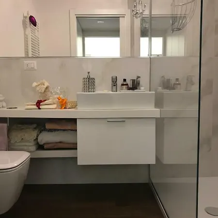Fara Apartment *