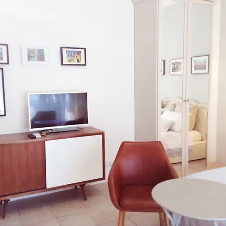 Angela's * Милан