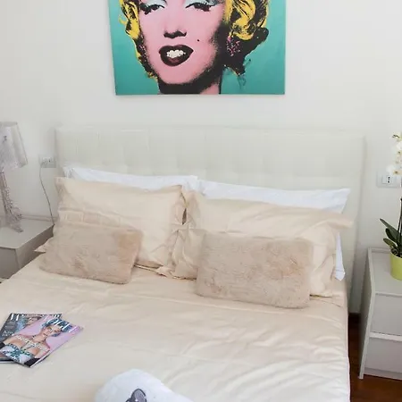 Downtown Eco Chic Apartment