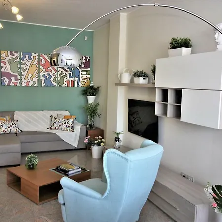 Downtown Eco Chic Apartment *