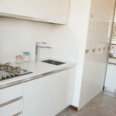 Downtown Eco Chic Apartment Milan