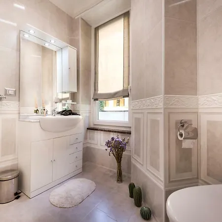 Vendégház Seven Milánó