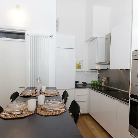 Design Loft Porta Romana 公寓