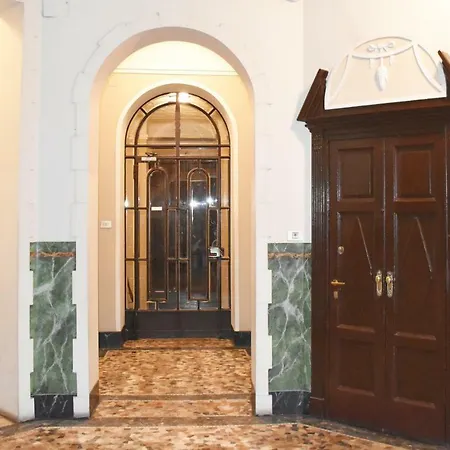 House Of Frames Bed & Breakfast Milaan