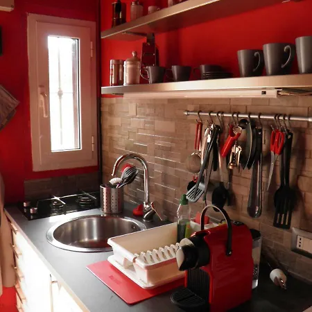 米兰屋顶小屋公寓 *