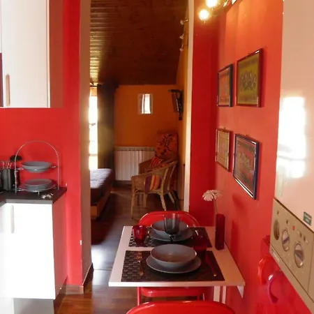 米兰屋顶小屋公寓 * 米兰