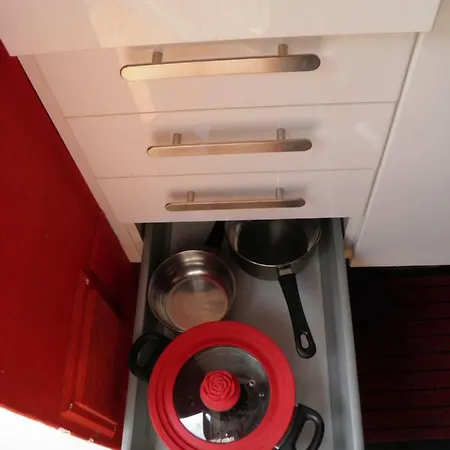 米兰屋顶小屋公寓 *