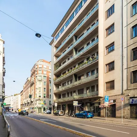 Hemeras Boutique Homes - Large Design Near Duomo Cathedral ミラノ