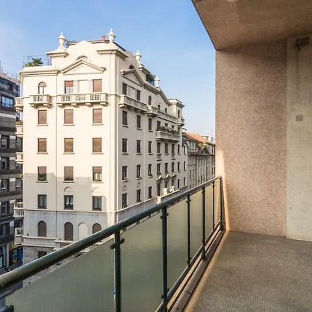 Apartment Hemeras Boutique Homes - Large Design Near Duomo Cathedral