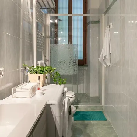 Next Stop - Station *