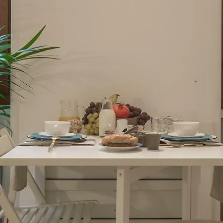 Next Stop - Station Appartement Milan