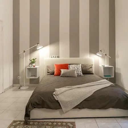 Next Stop - Station *