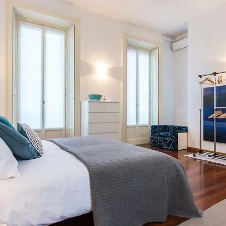 Design Ampio E Luminoso * Mailand