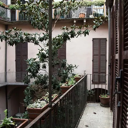 Bright And Quiet-duomo District Appartement *