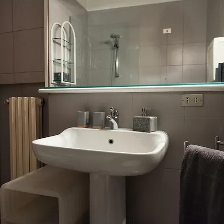 Bright And Quiet-duomo District Appartement Milan