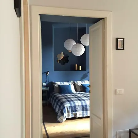 Cosy 2 Minutes From Duomo Appartement Milaan