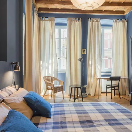 Cosy 2 Minutes From Duomo *