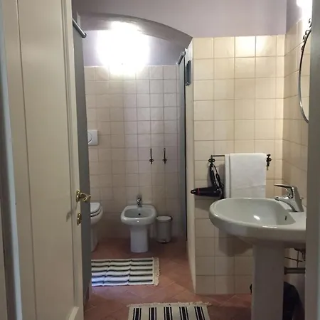 Cosy 2 Minutes From Duomo *