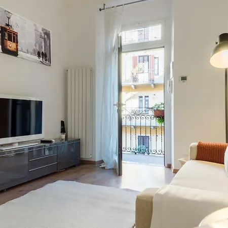 Apartament Charming Sempione