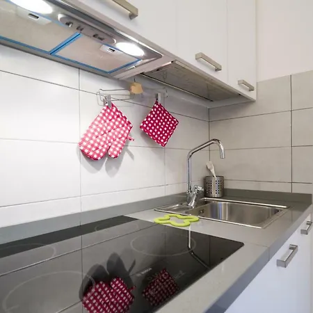 Primopiano - Rg26 Apartamento Milão