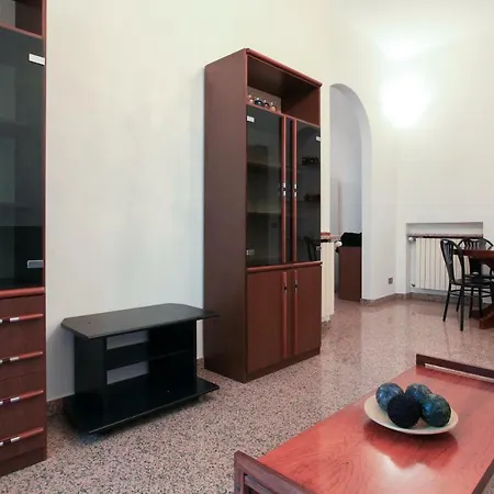 Trilocale Nel Centro Di *
