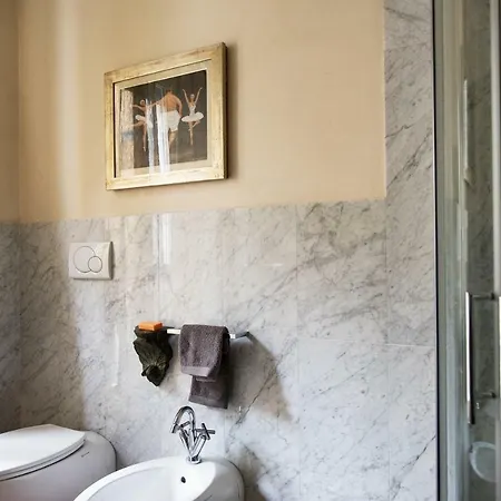 Beautiful Apartment- Duomo District Apartamento Milão