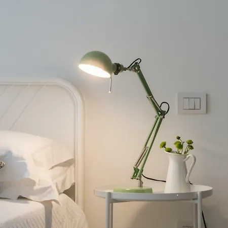 Lovely Cenisio * ميلان