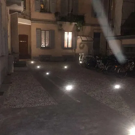 Bilocale Nel Cuore Dell'isola Apartamento Milán