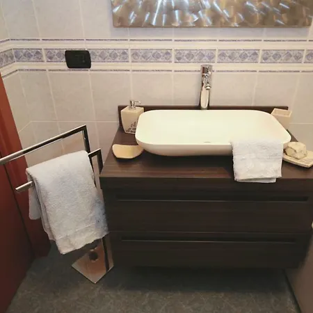 Orea Spiti - Charming Flat & Canal View Few Steps From Movida Apartmán *