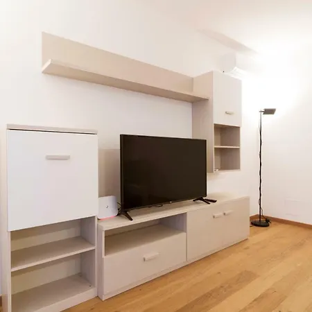 Апартаменты Bruni Flat *