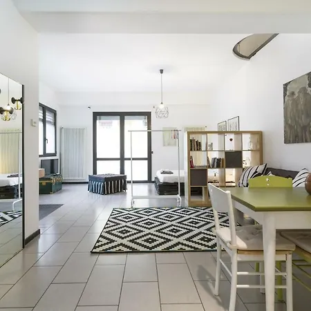 Apartman Primopiano - Belinzaghi