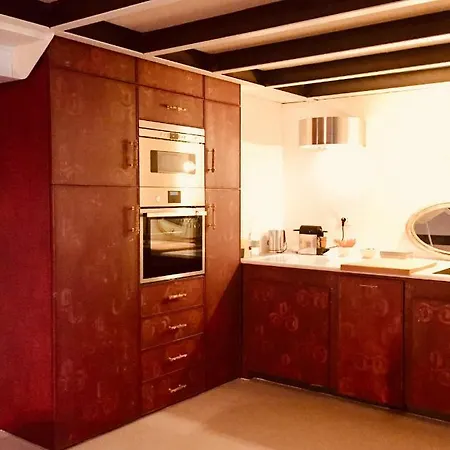 アパート 108 Eclectic Loft Near Corso