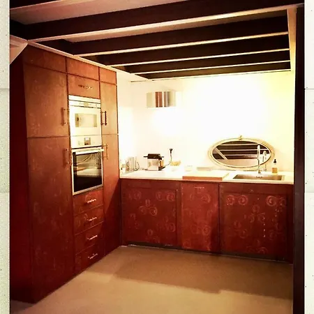 108 Eclectic Loft Near Corso Apartamento