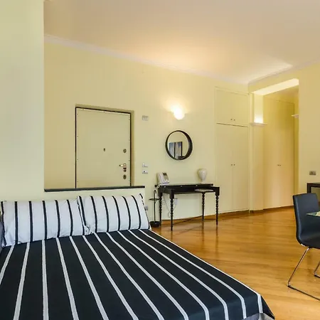 Apartment Hemeras Boutique Homes - Duomo Cathedral Design Flat *
